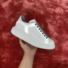 Picture of Alexander McQueen Shoes _SKU21815136SZ35-44131